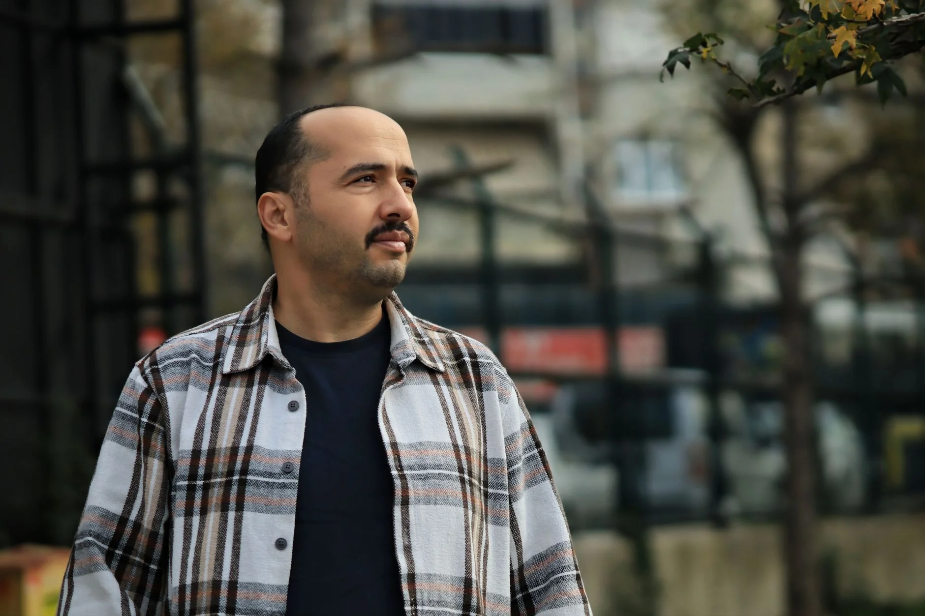 sosyal medyada kareli bez satmak